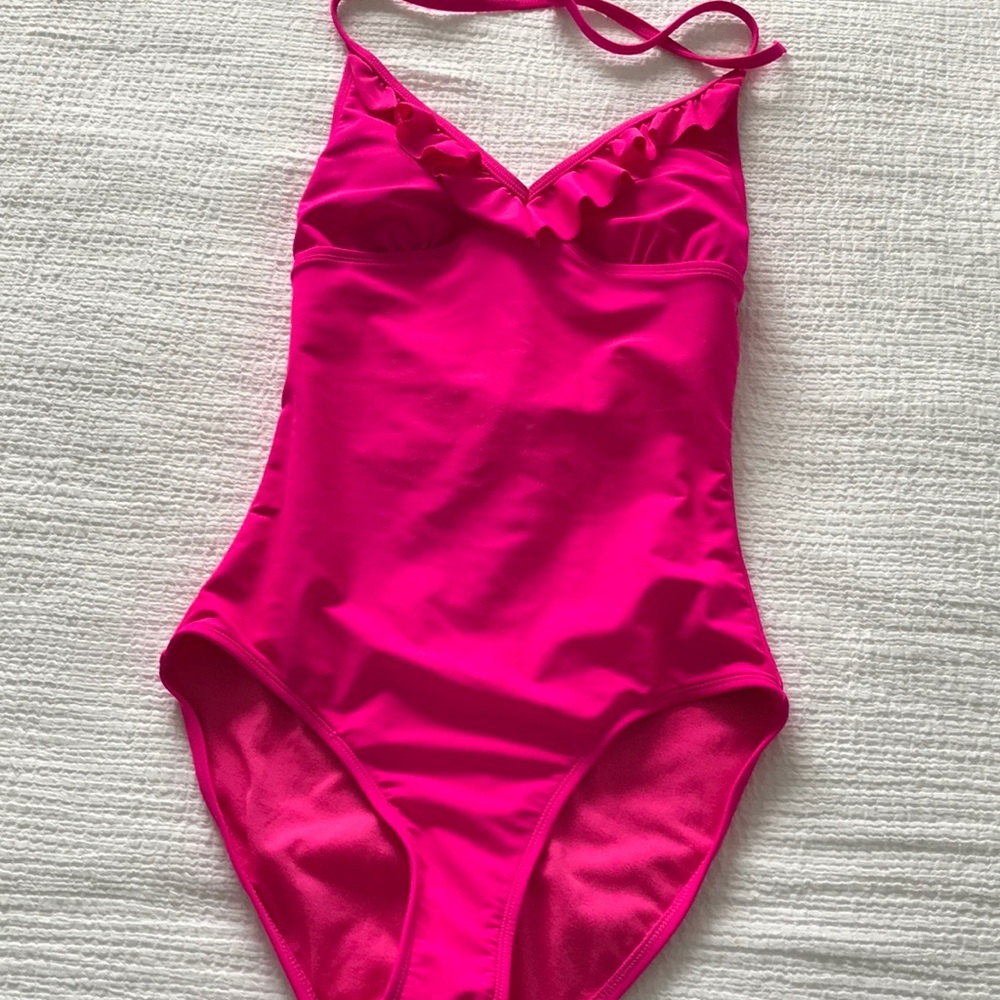 Old Navy One piece bathing suit